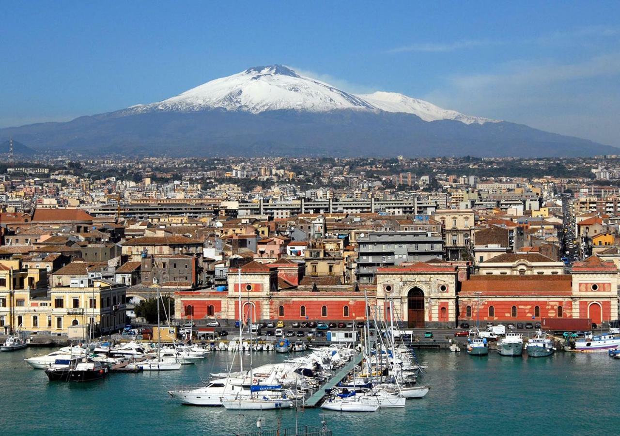 Sicilia Casa Vacanza Apartment Catania Exterior foto